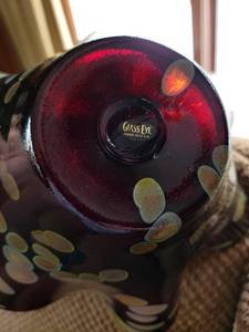 lot 62 image: Glass Eye Art Glass Bowl