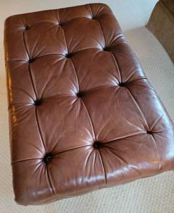 lot 9 image: Tufted Leather Ottoman Chest by Ralph Lauren