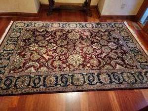 lot 5 image: Oriental Wool Area Rug  71 x 100