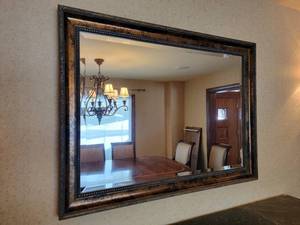 lot 37 image: Amazing Wall Mirror  49 x 39
