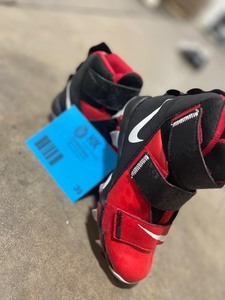 lot 39 image: Nike Fasflex size 1.5