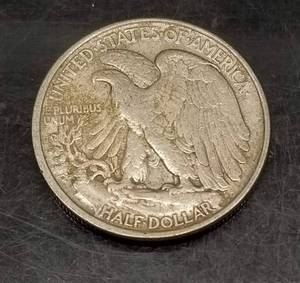 1943 WALKING LIBERTY HALF DOLLAR XF