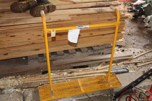 lot 48 image: Marshalltown No. 134 Concrete Tamper