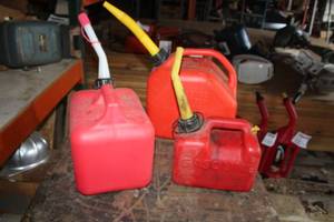 lot 123 image: Lot of (3) Plastic Gas Cans