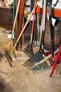 lot 173 image: Lot of (7) Rakes - Leaf Rakes, Garden Rakes