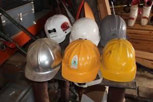 lot 222 image: Lot of (6) Hard Hats