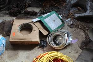lot 204 image: Lot of (4) Electrical Wire