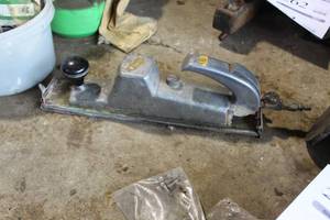lot 266 image: Pneumatic Straight Line Sander
