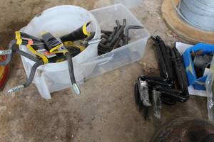 lot 273 image: Storage Ladder Hooks