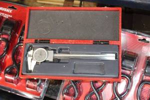 lot 233 image: Etalon Caliper, Case