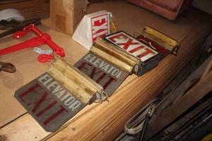 lot 324 image: Lot of (5) EXIT Signs