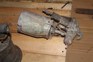 lot 312 image: Pneumatic Sprayer