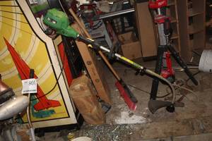 lot 308 image: John Deere C1200 Gas Line Trimmer