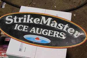 lot 291 image: Metal Sign