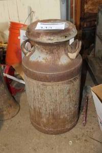lot 335 image: Vintage Metal Milk Can