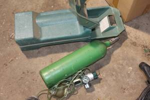 lot 333 image: Hudson No 5000 Lifesaver Unit