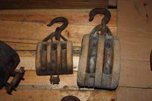 lot 360 image: Block with Hook 2-Pulley, Block with Hook 3-Pulley