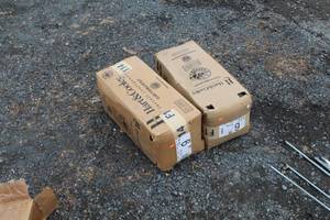 lot 127 image: Lot of (2 Boxes) Hart & Cooley Class 1 6 Flexible Air Duct