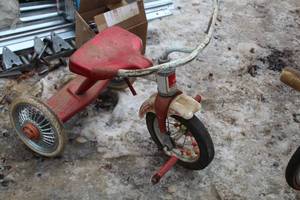 lot 159 image: Vintage AMF Junior Tricycle