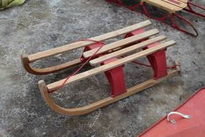 lot 166 image: Vintage Foldable Sled