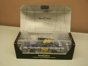 lot 16 image: 124 SCALE DIE CAST TEAM CALIBER CROWN ROYAL #26  - IN BOX - NICE - VERY COOL PIECE - SEE PICTURES