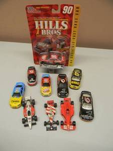 lot 42 image: COLLECTION OF 164 SCALE RACE CARS - SEE PICTURES