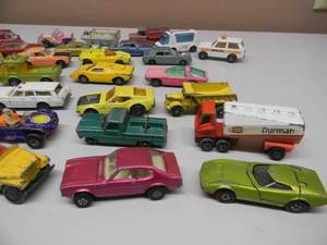 lot 44 image: VINTAGE 1960s-70s COLLECTION OF 31 MATCHBOX LENSEY 164 SCALE CARS - SOME RARE - GREAT COLLECTION - SEE PICTURES