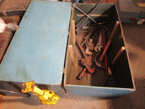Wooden Trunk, Tools