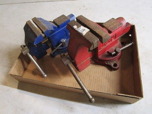 Vises
