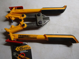 Compact Bolt Cutter