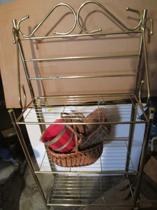 Bakers Style Stand