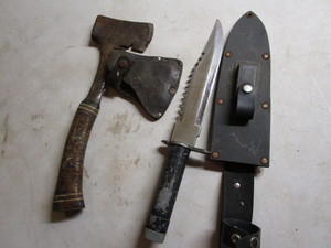 Hatchet, Survival Knife