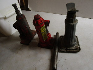 Bottle & Bumper Jacks