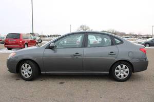 lot 12 image: 2008 Hyundai Elantra SE - 2 OWNERS