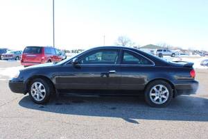 lot 18 image: 2002 Acura CL