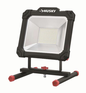 lot 28 image: HUSKY 12000 Lumens6000 Lumens Portable LED Work Light