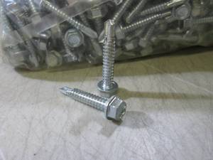 (BS) Bag Full of Self Tapping Metal...