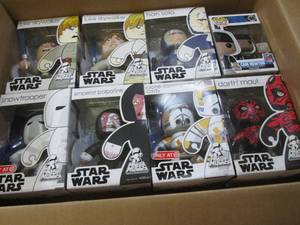 (CS) Star Wars Toys in Box...
