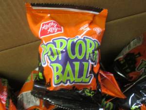 (D-1) Case of 40 Popcorn Balls Best...