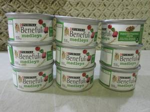 (B-2) 9 Cans Purina Beneful Medleys...
