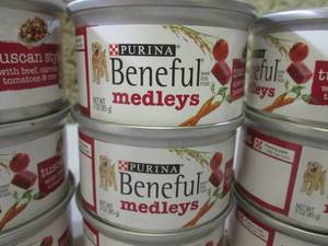 (B-2) 9 Cans Purina Beneful Medleys...