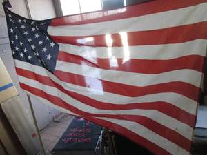 (FS) 3 ft x 5 ft US Flag on Pole wi...