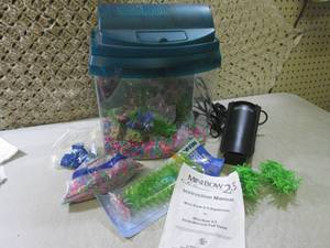 (F-2) Mini Bow 2.5 Aquarium with Ac...