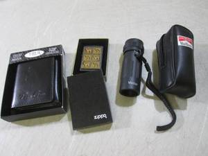 (EC1) Zippo Lighter, Leather Tri-Fo...