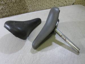 (CS) 2 Bicycle Seats ...