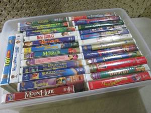 (EW5) Assorted Mostly Walt Disney V...