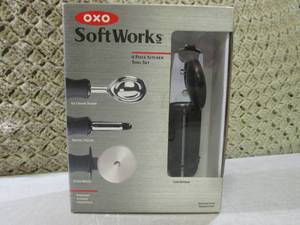 (CS) SoftWorks 4pc Kitchen Tool Set...