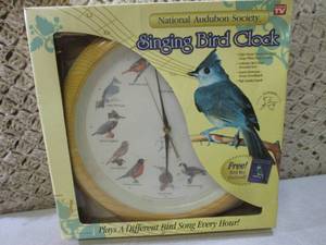 (F-0) Singing Bird Clock...