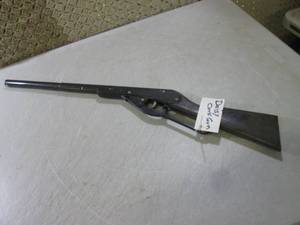 (E-1) Daisey Cork Gun...