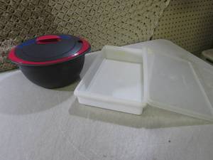 (F-1) Tupperware ContainersBowls...